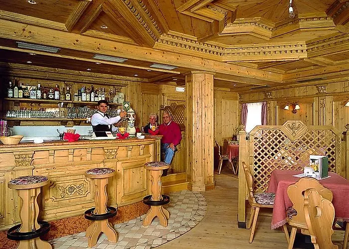 מלון Maria Flora