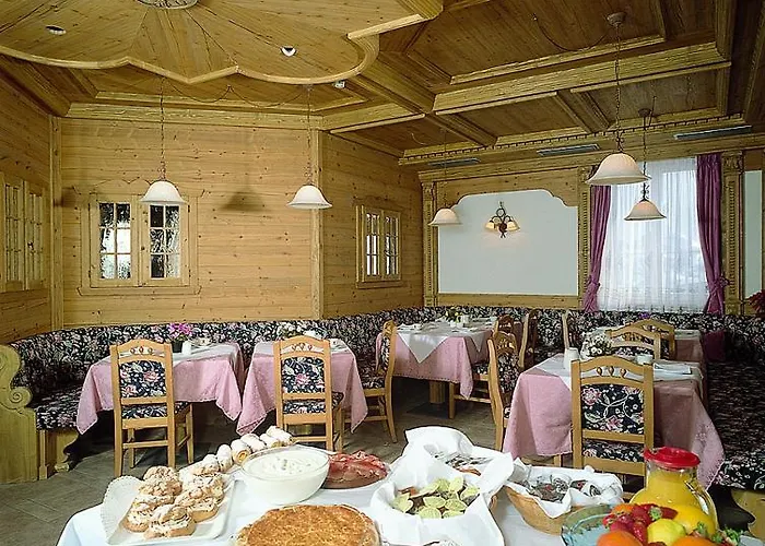 Maria Flora Отель Канацеи