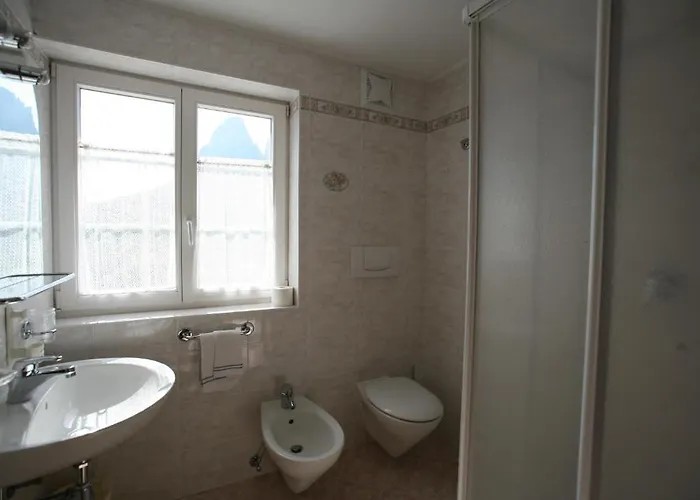 Отель Maria Flora 3*