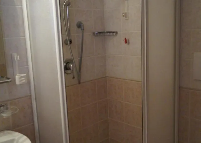 Maria Flora מלון